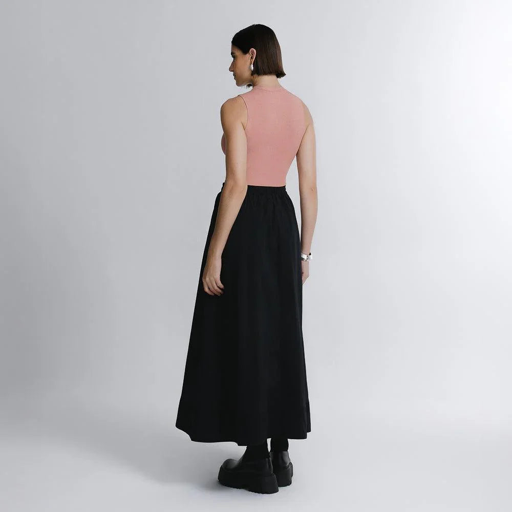 Cropped Regata Structure