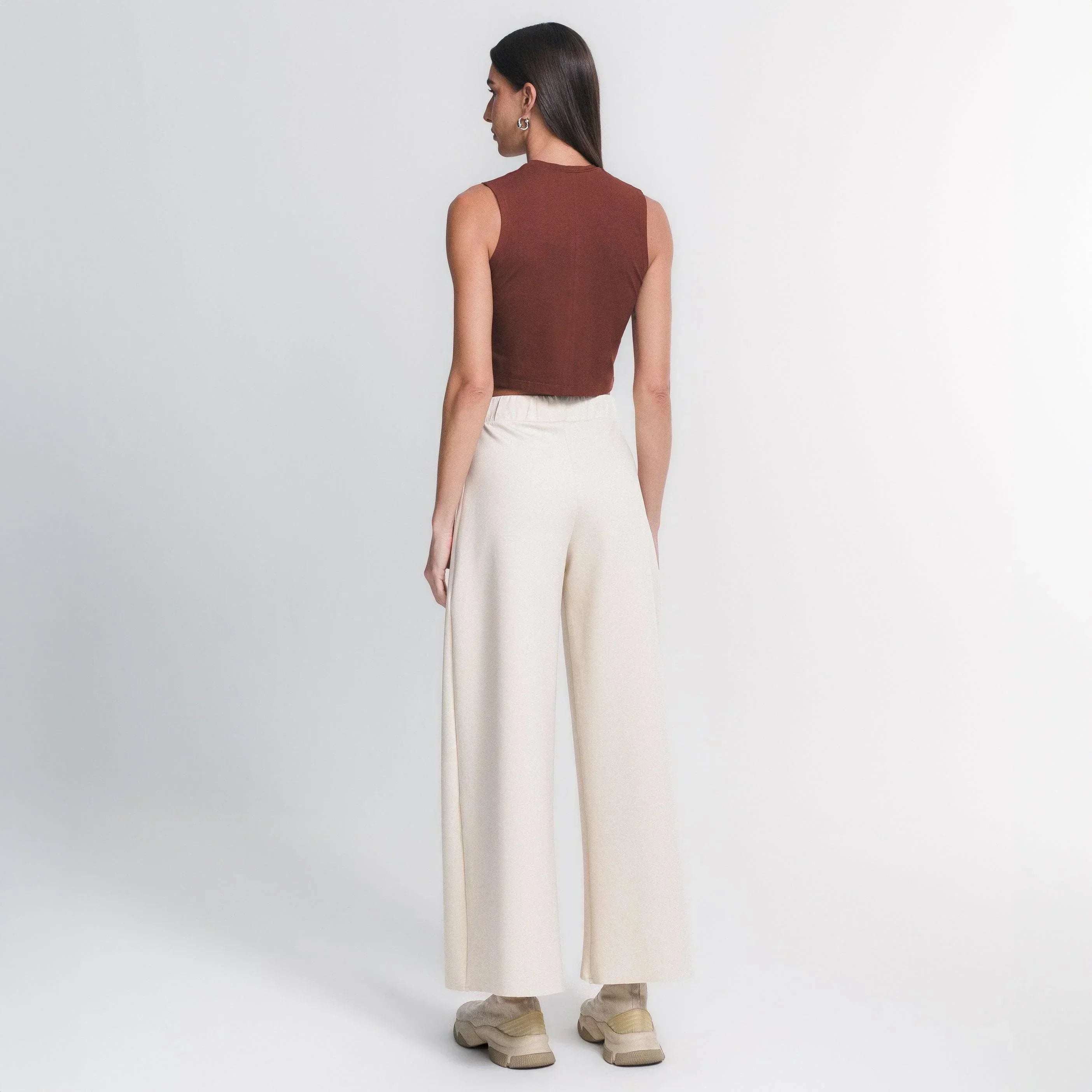 Cropped Regata Structure