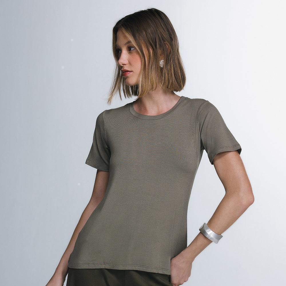 Camiseta Básica Tech Daily Feminina - Leve 4 Pague 3