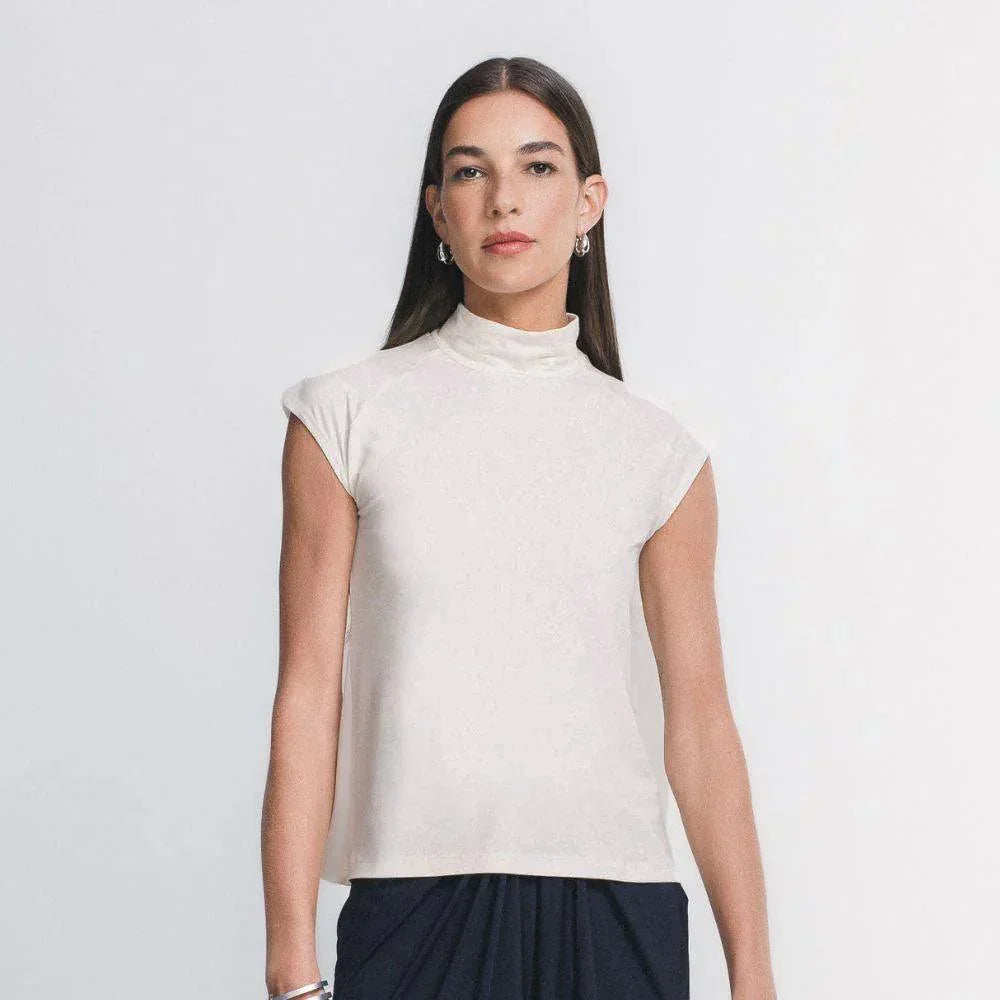 Regata Gola Alta Tech T-Shirt® High Neck - Leve 3 Pague 2